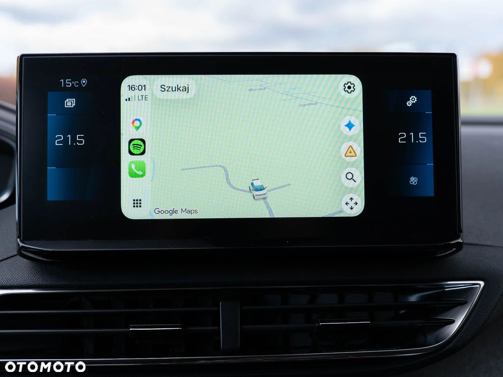Peugeot 5008 2.0 BlueHDi Allure Pack S&S EAT8 - 32