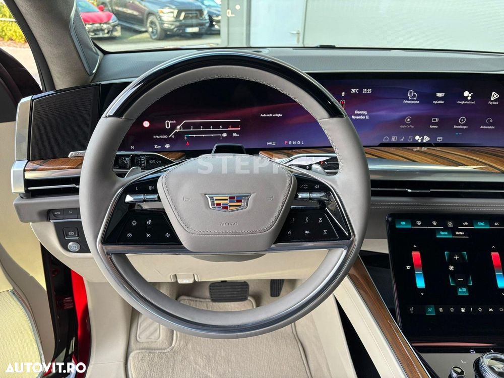 Cadillac Escalade - 11