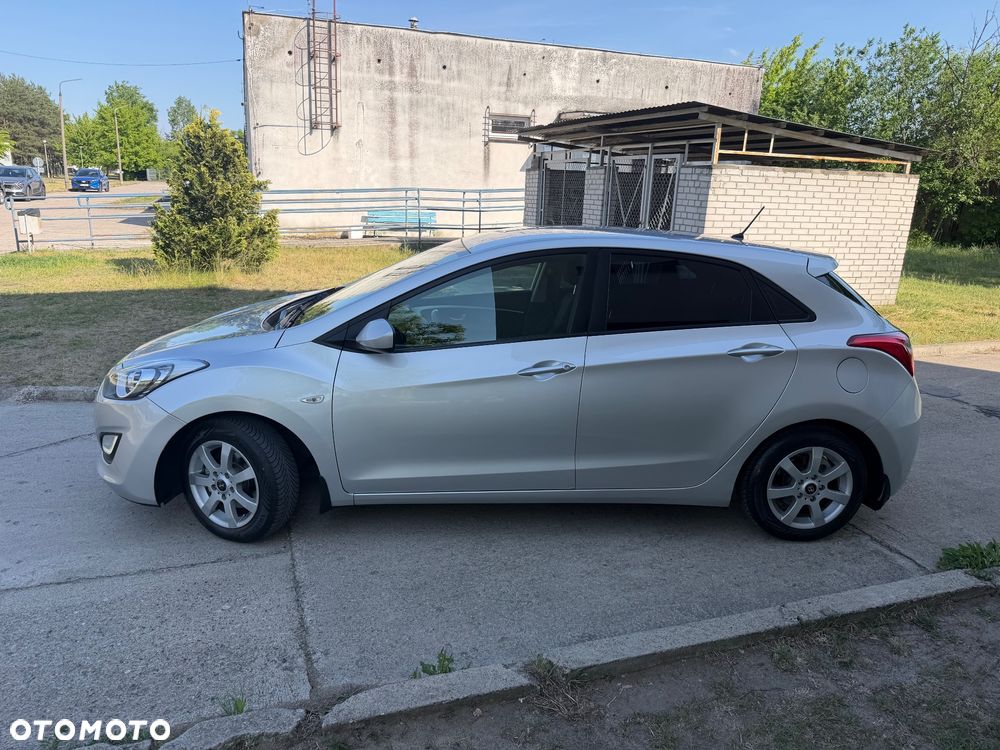 Hyundai i30 1.4 Classic - 8