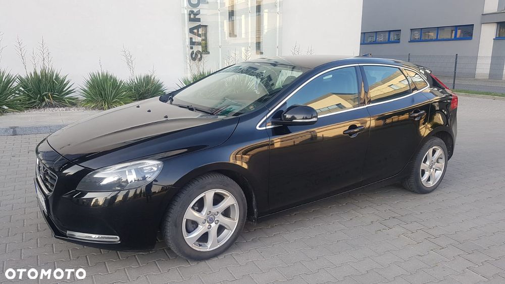 Volvo V40 D2 Base - 12