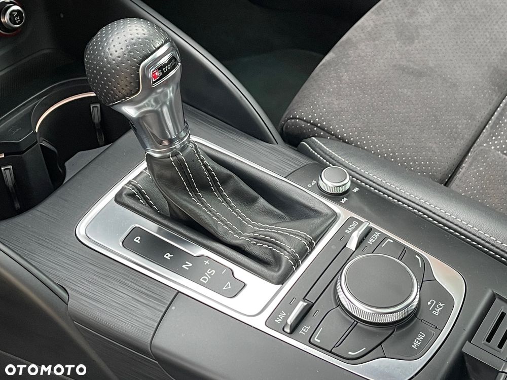 Audi A3 ver-1-8-tfsi-quattro-s-tronic-s-line-sportpaket - 21