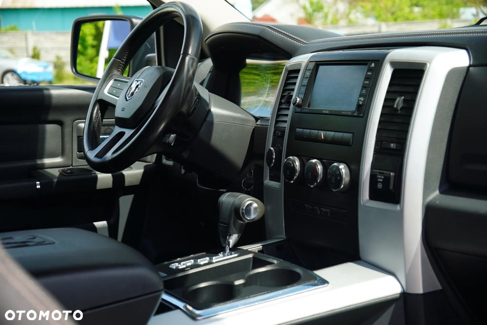 Dodge RAM - 35