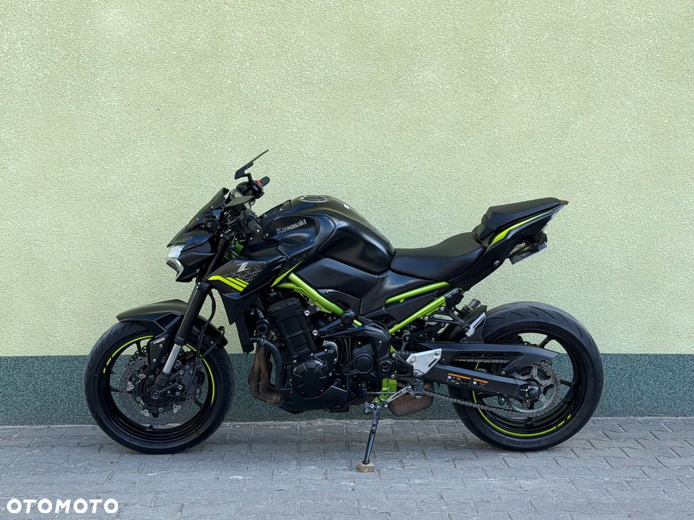 Kawasaki Z 900 - 25