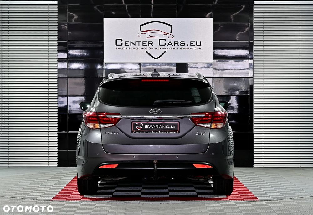 Hyundai i40 Kombi blue 1.6 Space - 13