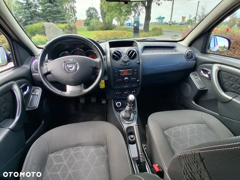 Dacia Duster 1.6 16V 4x4 Laureate - 15