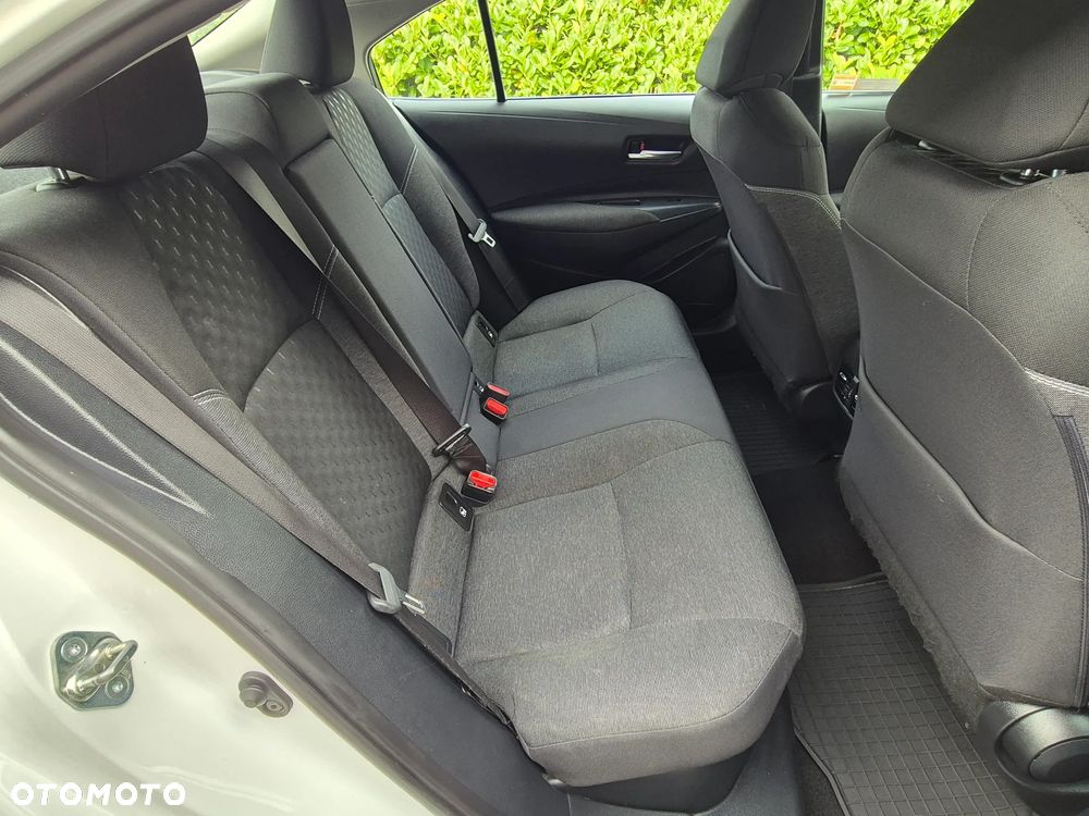 Toyota Corolla - 27