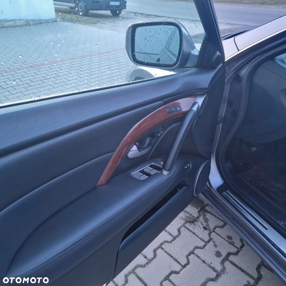 Honda Legend 3.5 Executive - 12