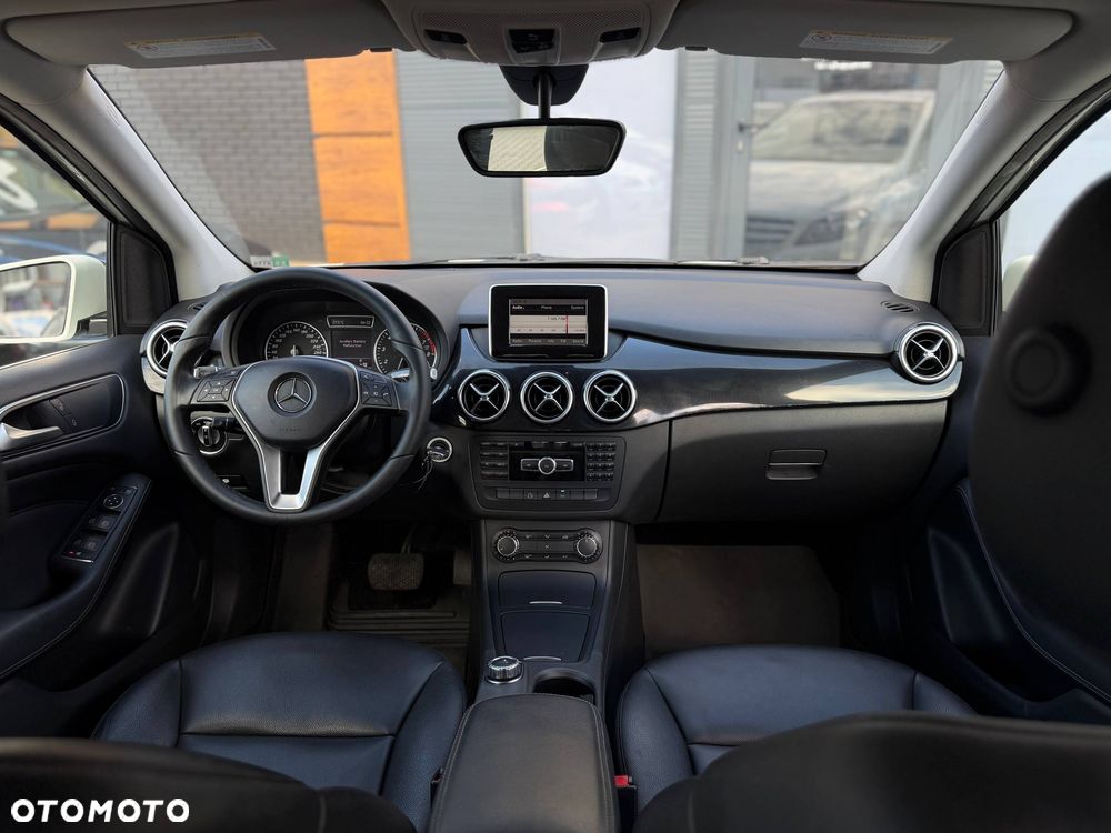 Mercedes-Benz Klasa B 250 7G-DCT SCORE - 9