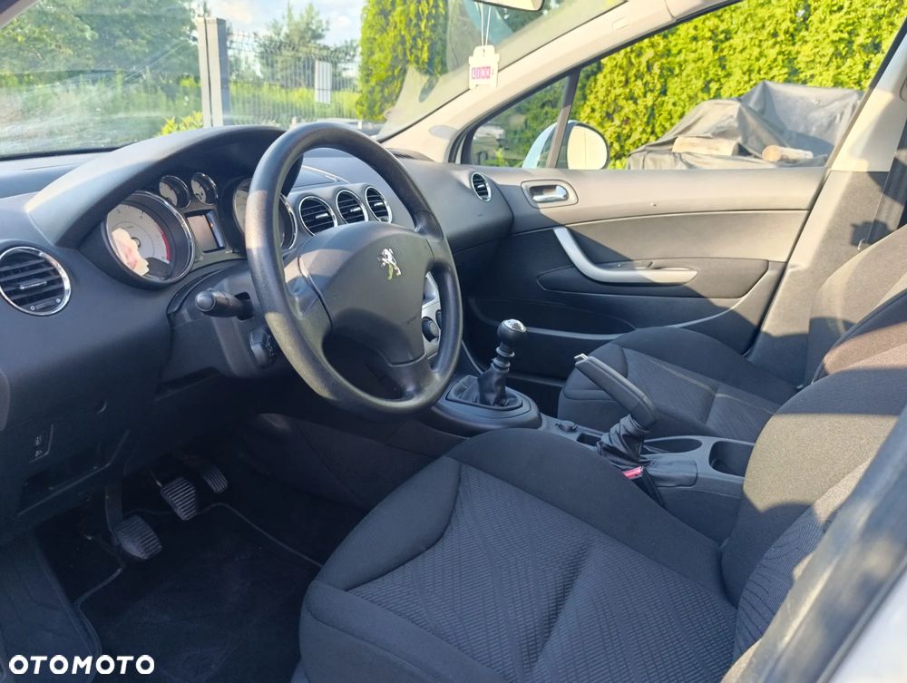 Peugeot 308 - 15