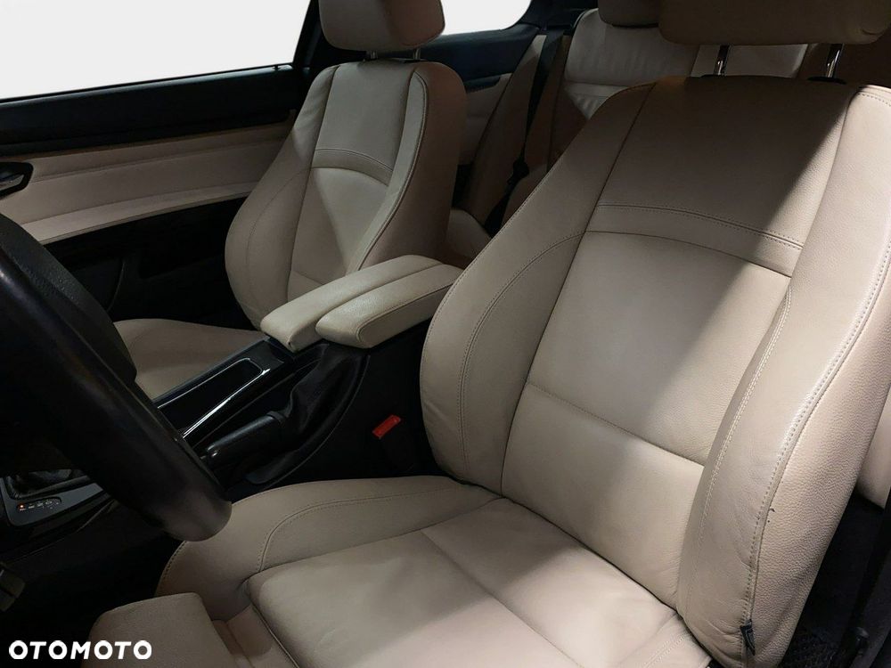 BMW Seria 3 - 15
