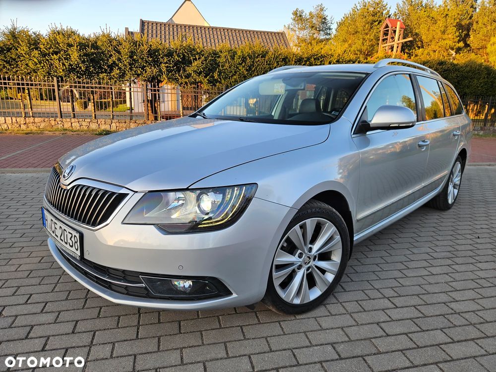 Skoda Superb 2.0 TDI Green tec 4x4 DSG Elegance - 1