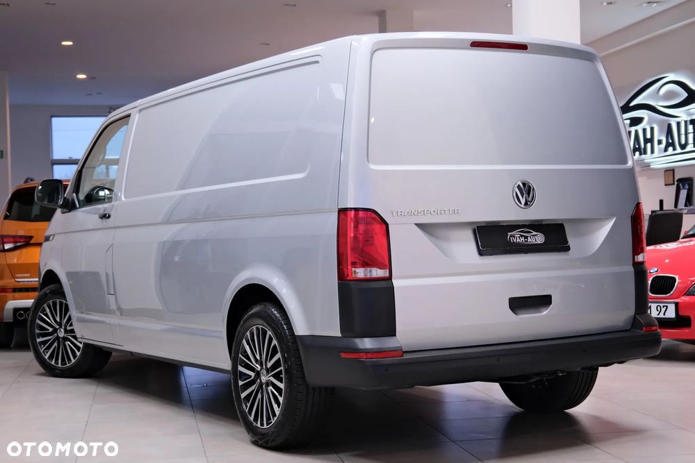 Volkswagen Transporter - 9