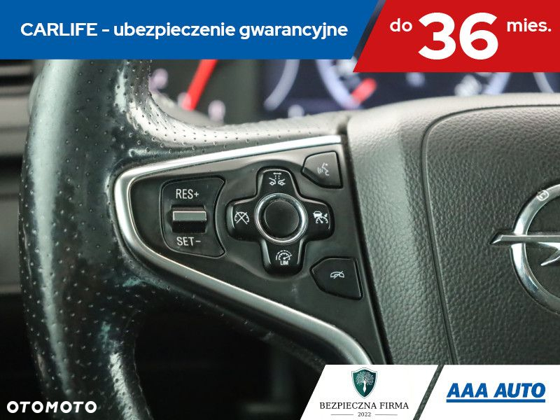 Opel Insignia - 18