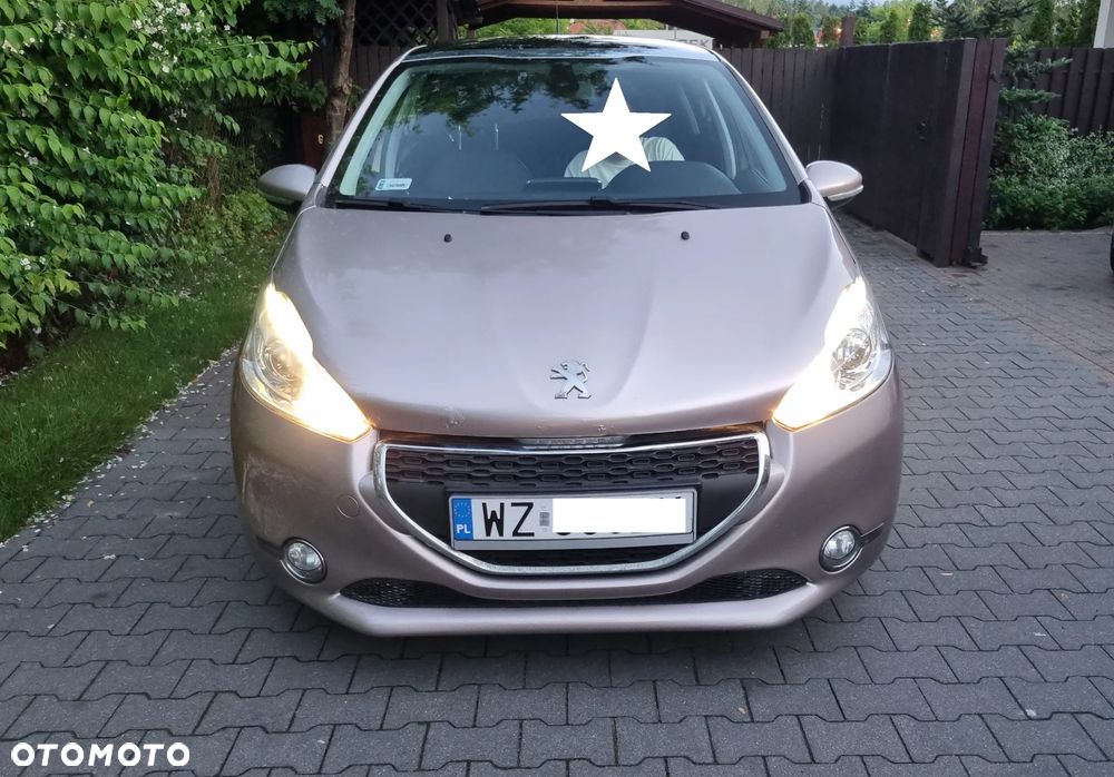 Peugeot 208 e-HDi 115 Stop&Start Allure - 9