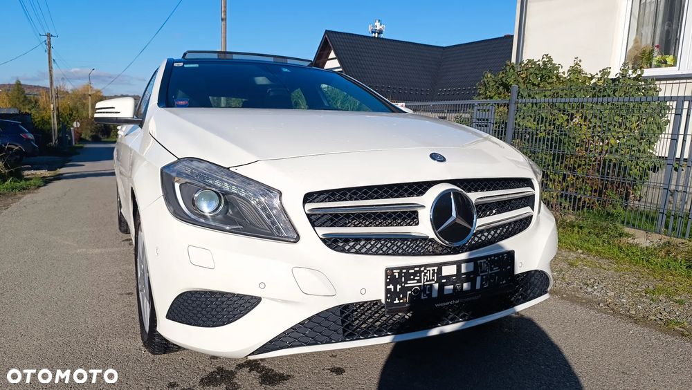 Mercedes-Benz Klasa A 180 (BlueEFFICIENCY) Style - 32