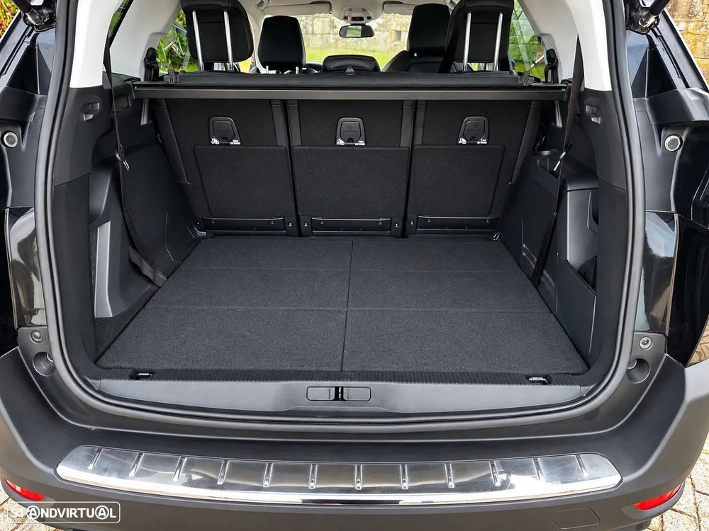 Peugeot 5008 1.5 BlueHDi Allure EAT8 - 14