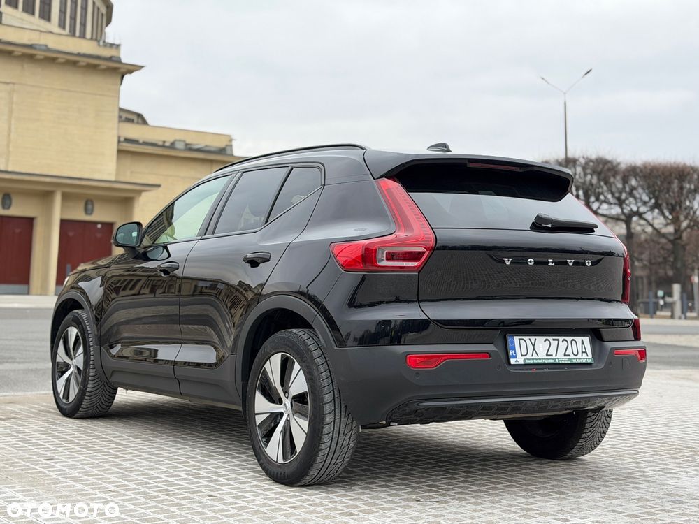 Volvo XC 40 T2 Plus Dark - 3
