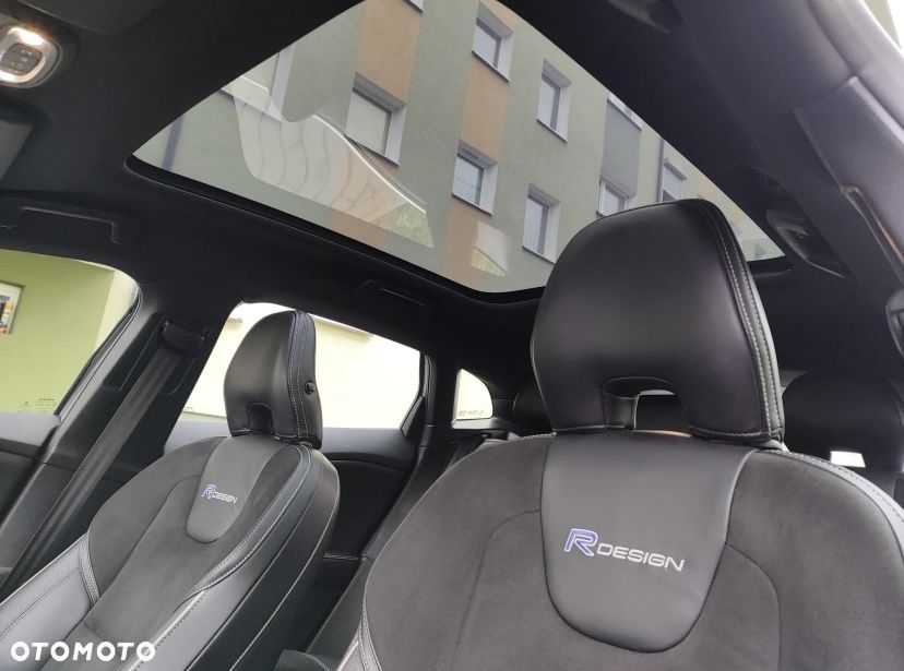 Volvo V40 - 2