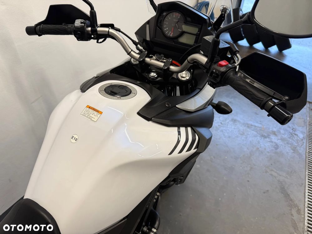 Suzuki V-STROM - 28