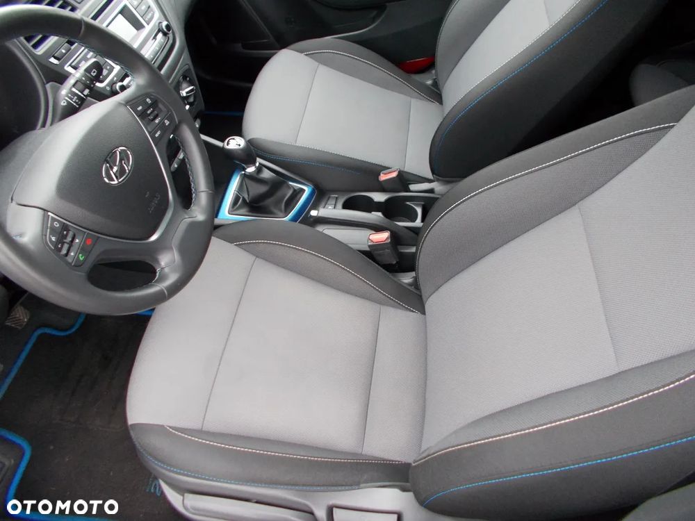 Hyundai i20 1.2 Passion Plus - 18