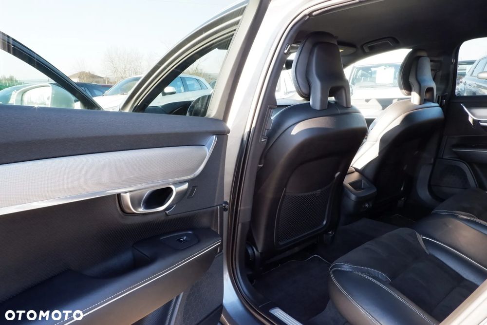 Volvo V90 T5 R-Design - 28