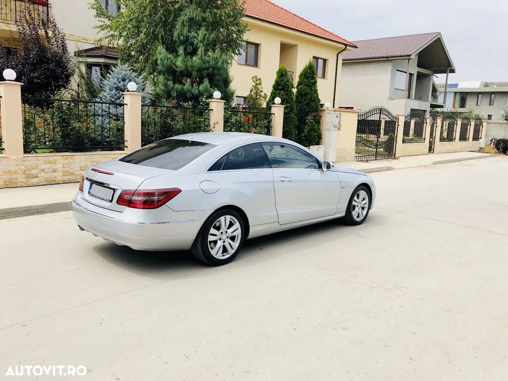 Mercedes-Benz E - 5