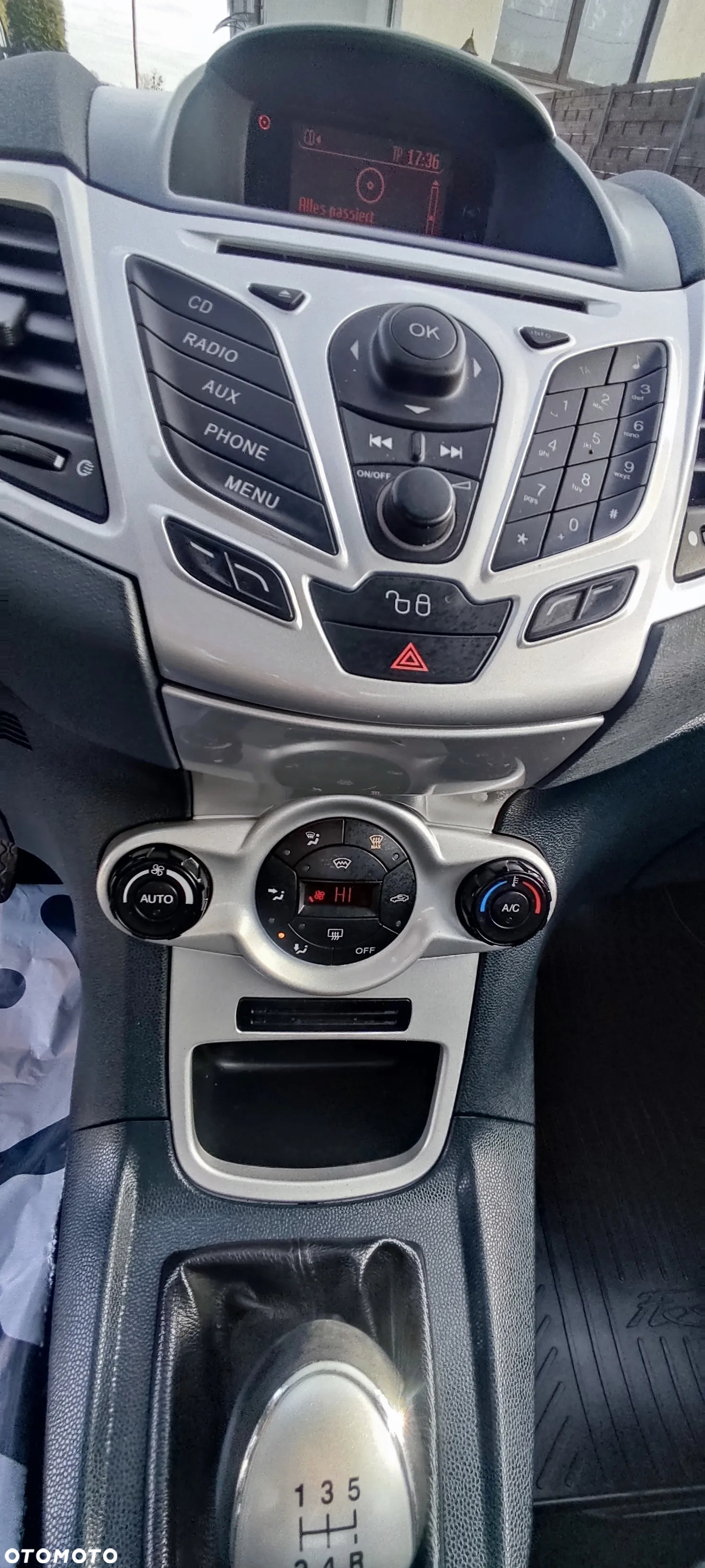 Ford Fiesta 1.25 Titanium EU5 - 17