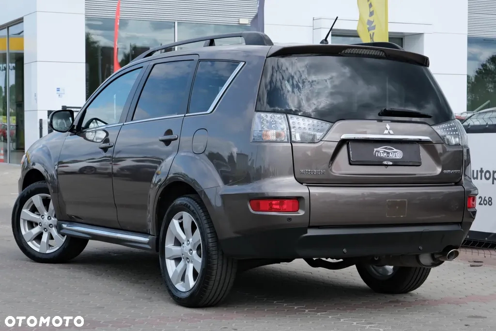 Mitsubishi Outlander 2.0 2WD - 8