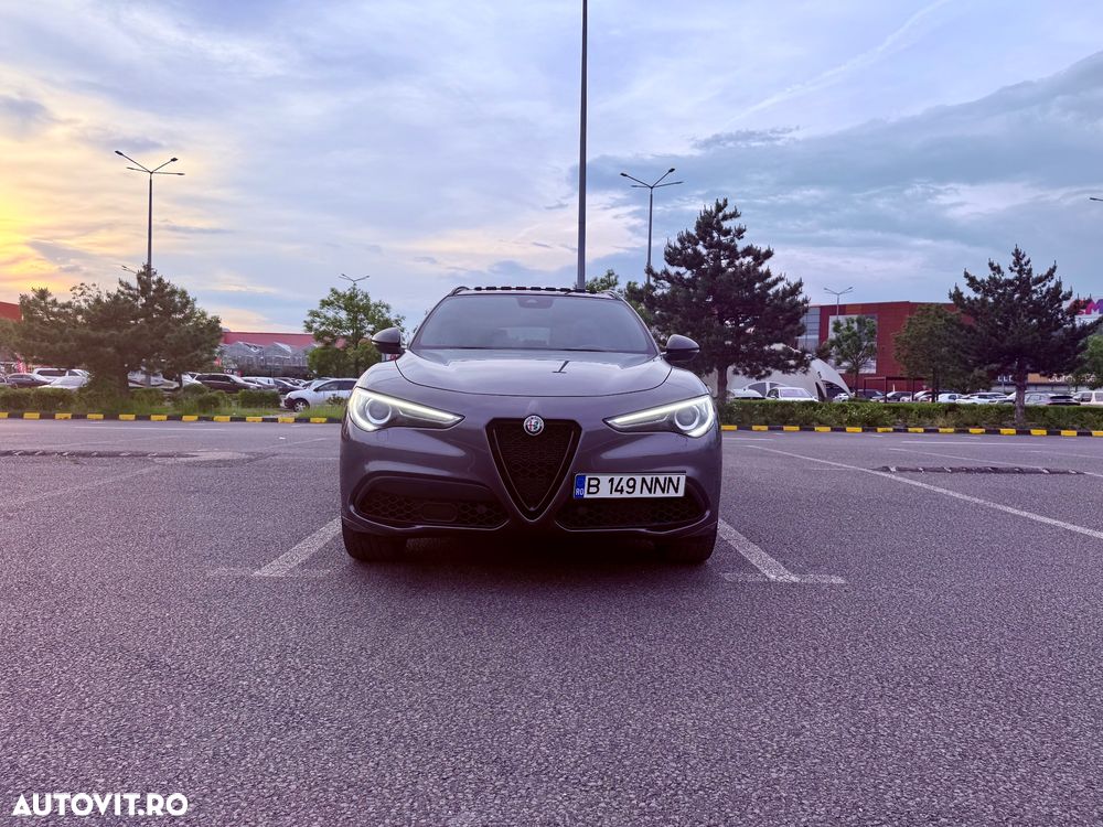Alfa Romeo Stelvio 2.0 Turbo 16V AT8-Q4 Veloce - 2