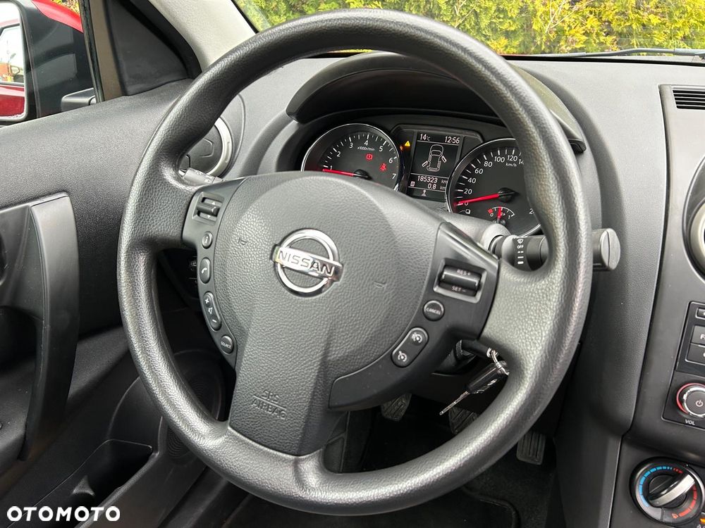 Nissan Qashqai 1.6 visia - 30