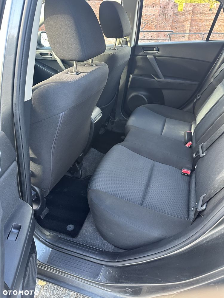 Mazda 3 - 5