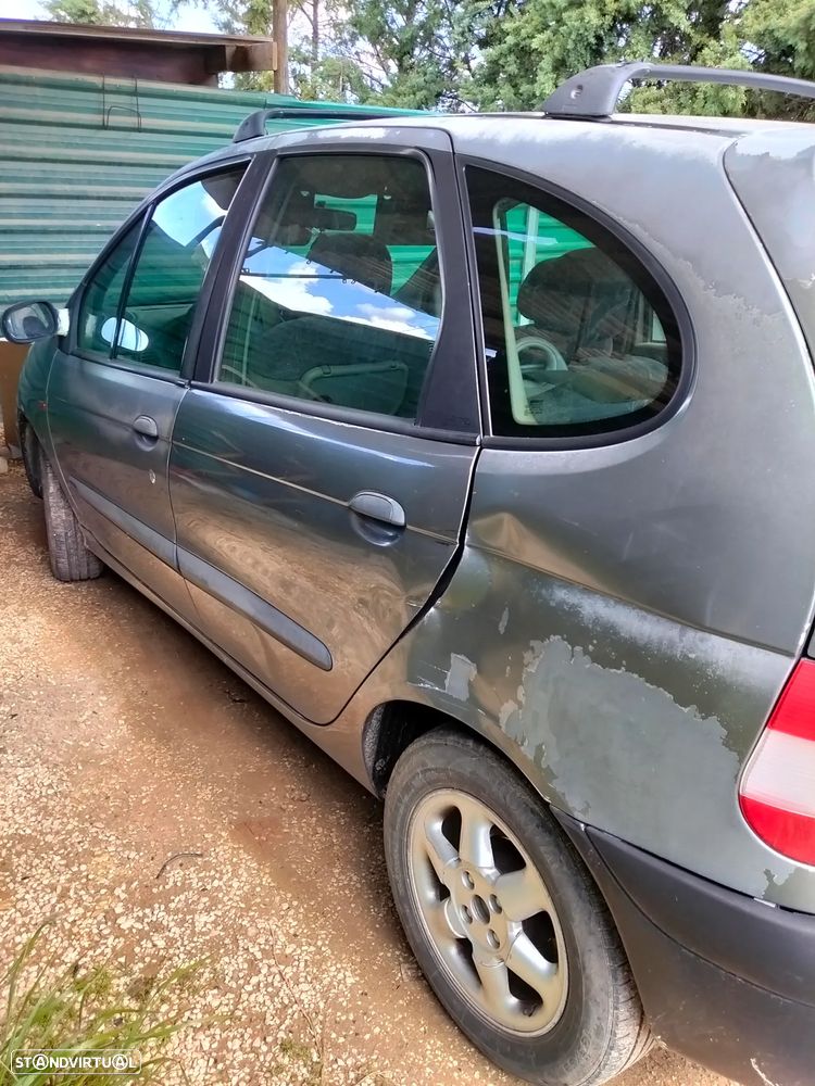 Renault Scénic 1.4 16V Expression - 2