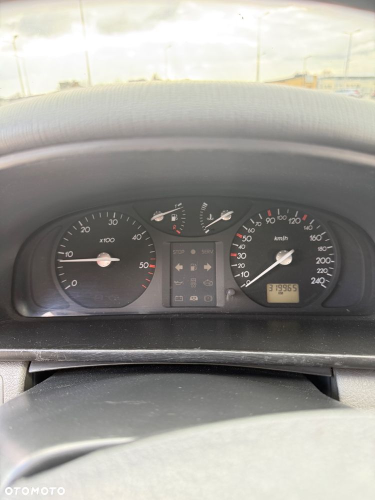 Renault Laguna - 23