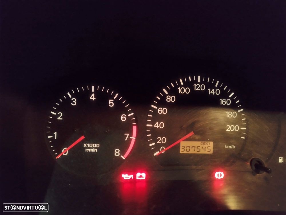 Mitsubishi Lancer 1.3 GLX JLL+AC+TA+AL+ABS - 1