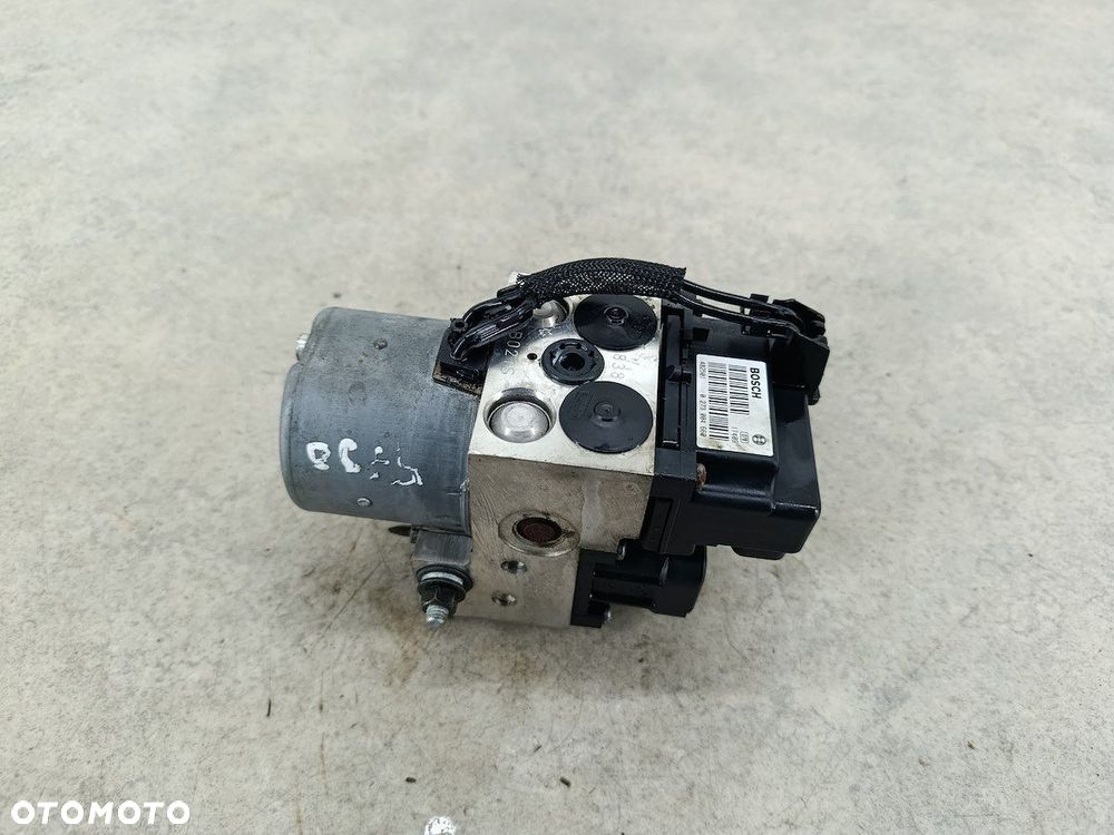 POMPA ABS KIA SORENTO I 58910-3E310 0265216928 0273004660  BOSCH 2.5 CRDI - 11