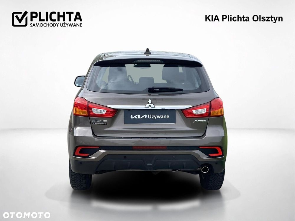 Mitsubishi ASX - 5