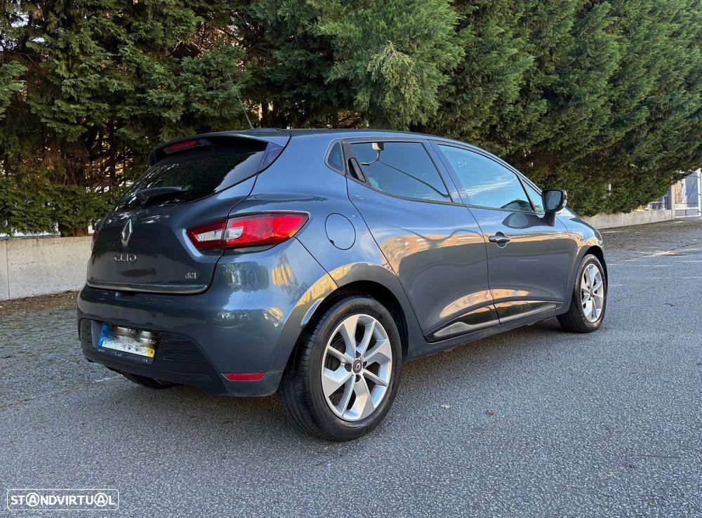 Renault Clio 1.5 dCi Limited EDition - 4