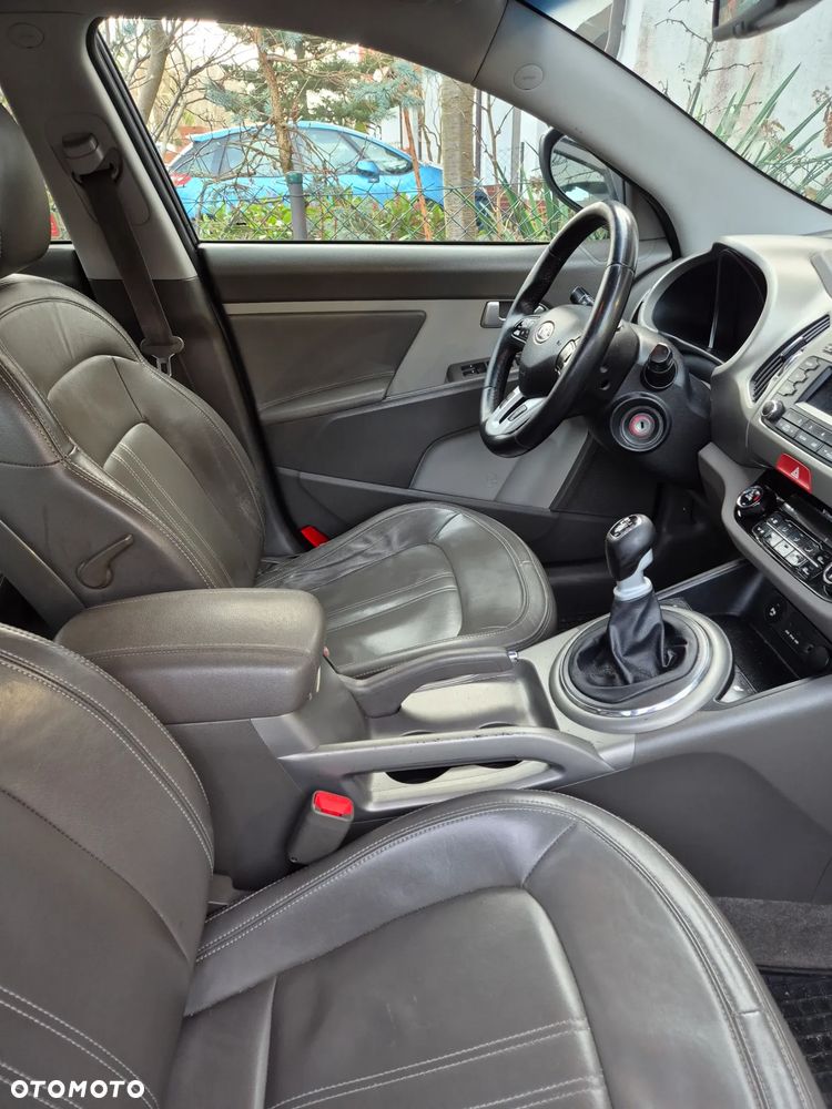 Kia Sportage 1.7 CRDI XL 2WD - 13