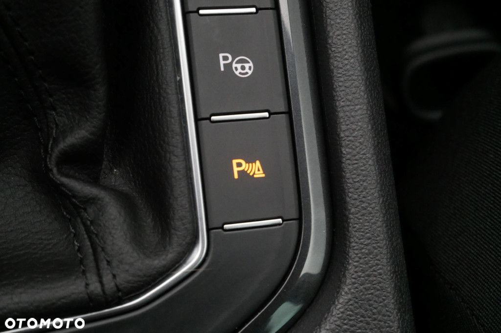 Volkswagen Tiguan 1.5 TSI EVO Life DSG - 20