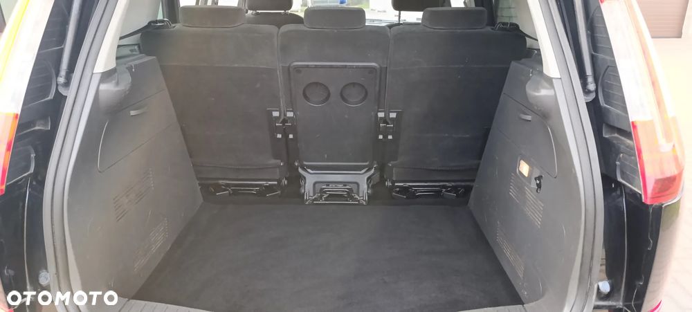 Ford Focus C-Max - 10