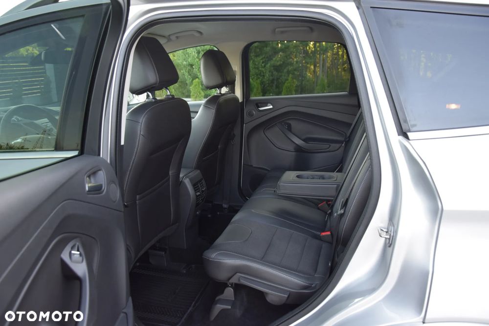 Ford Kuga 2.0 TDCi 4WD Titanium - 6