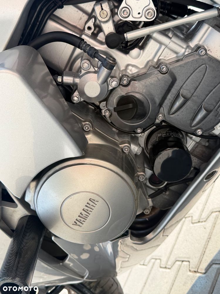 Yamaha FJR - 5