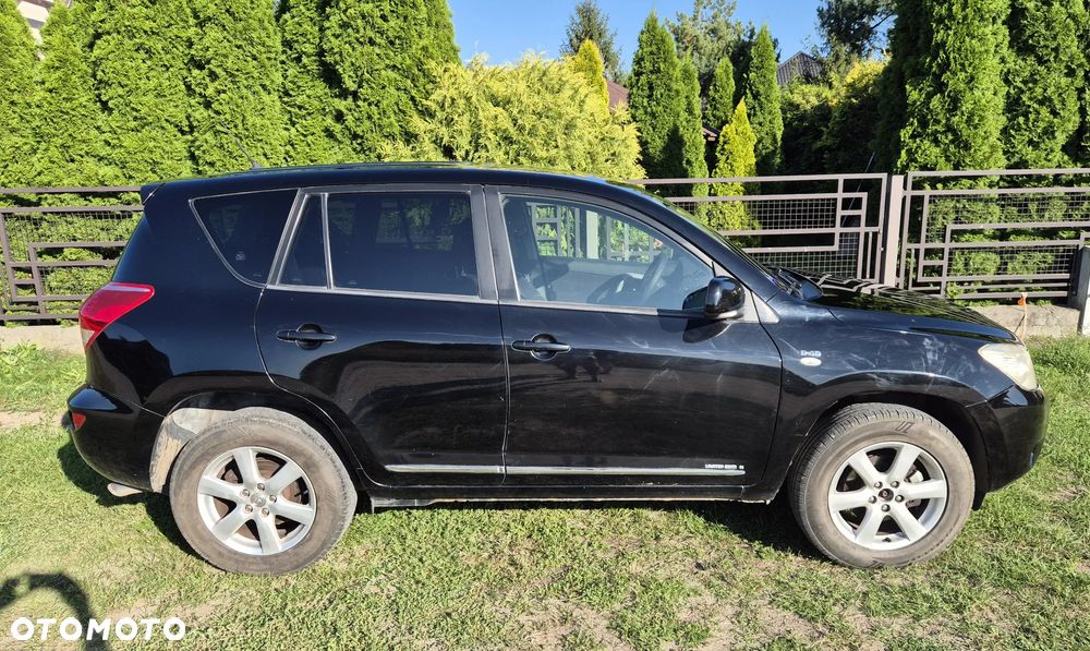 Toyota RAV4 2.2 D-4D Luna - 4