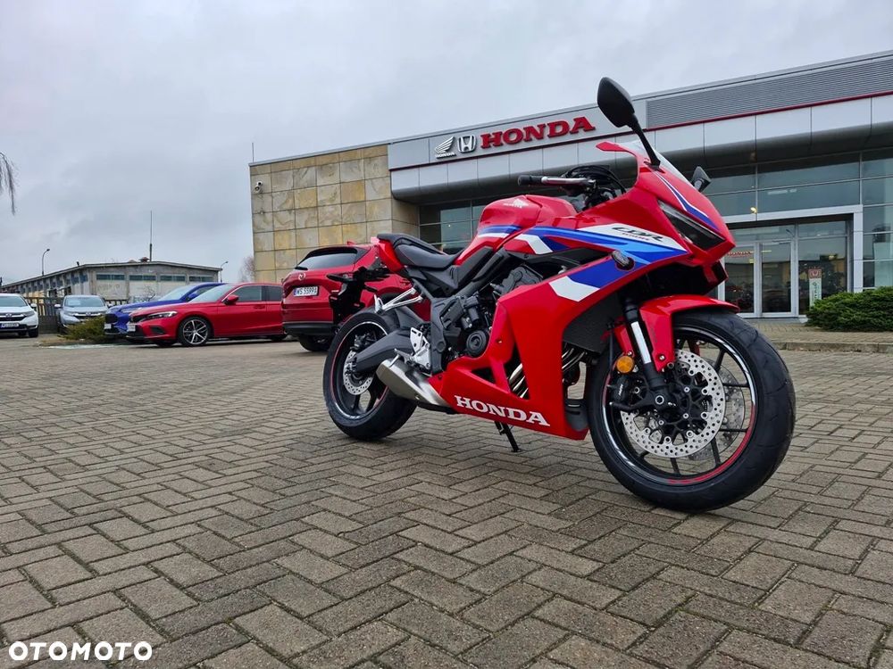 Honda CBR - 4