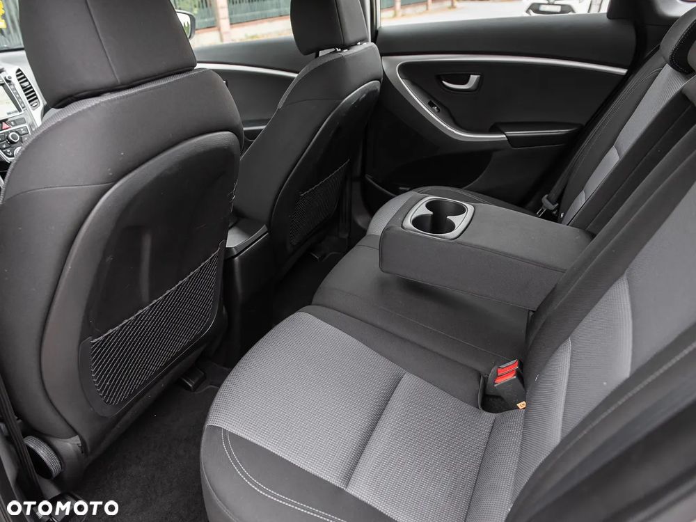 Hyundai i30 2016