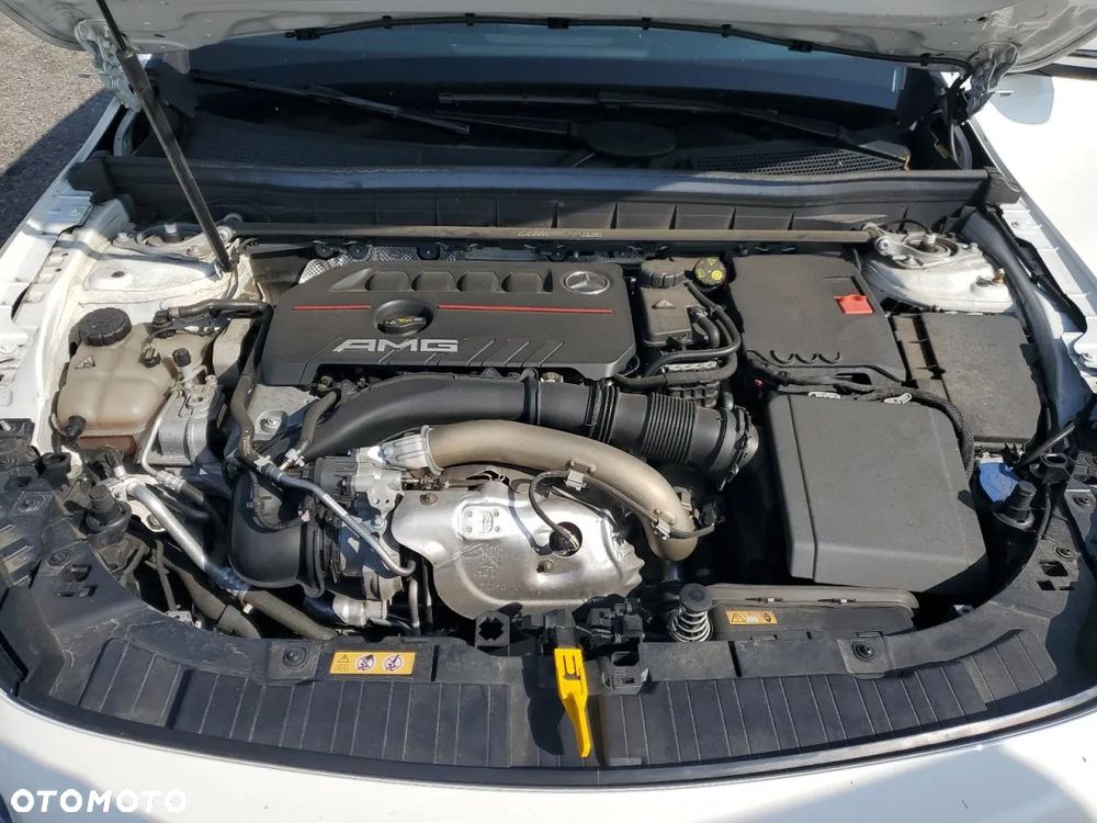 Mercedes-Benz GLB AMG 35 4Matic AMG Speedshift DCT 8G AMG Line Advanced Plus - 9