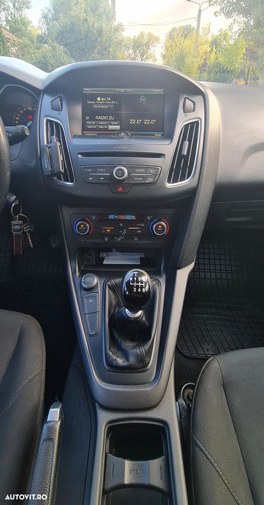 Ford Focus 1.5 TDCi ECOnetic 88g Start-Stopp-System Business - 5