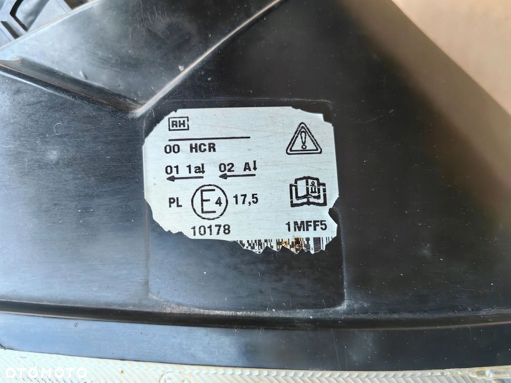 Lampa PRAWA prawy przód Ford Focus MK2 04-07r oryginalna EUROPA (2161) - 6