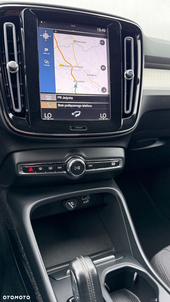 Volvo XC 40 D3 Geartronic - 29