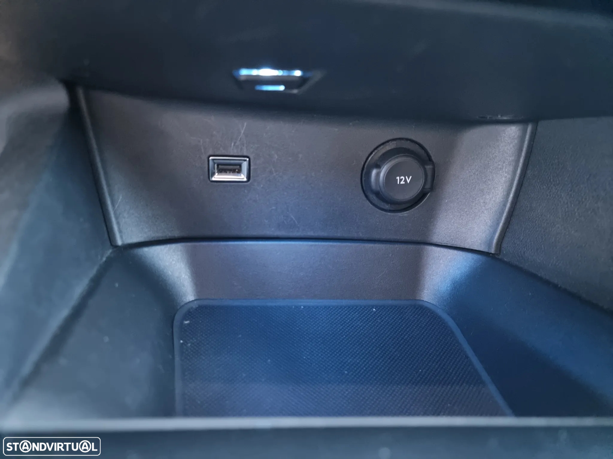 Peugeot 3008 1.5 BlueHDi GT Line - 27